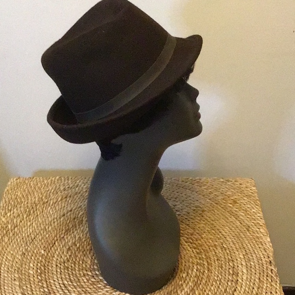 Gorgeous, chocolate, brown vintage wool hat, TNL, beautiful condition - Picture 5 of 7